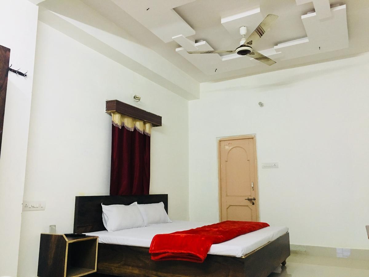 Hotel Santosh Guest House Jodhpur  Bagian luar foto